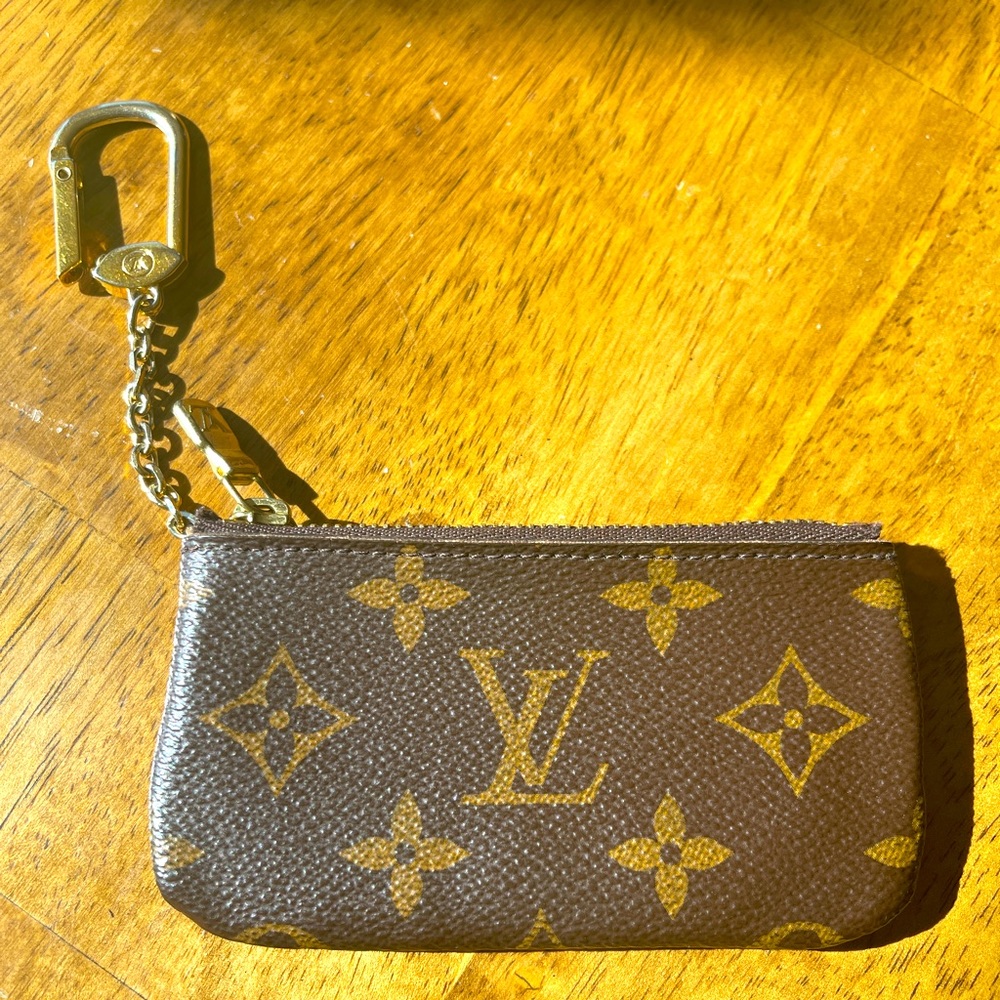 Louis Vuitton Keychain Wallet